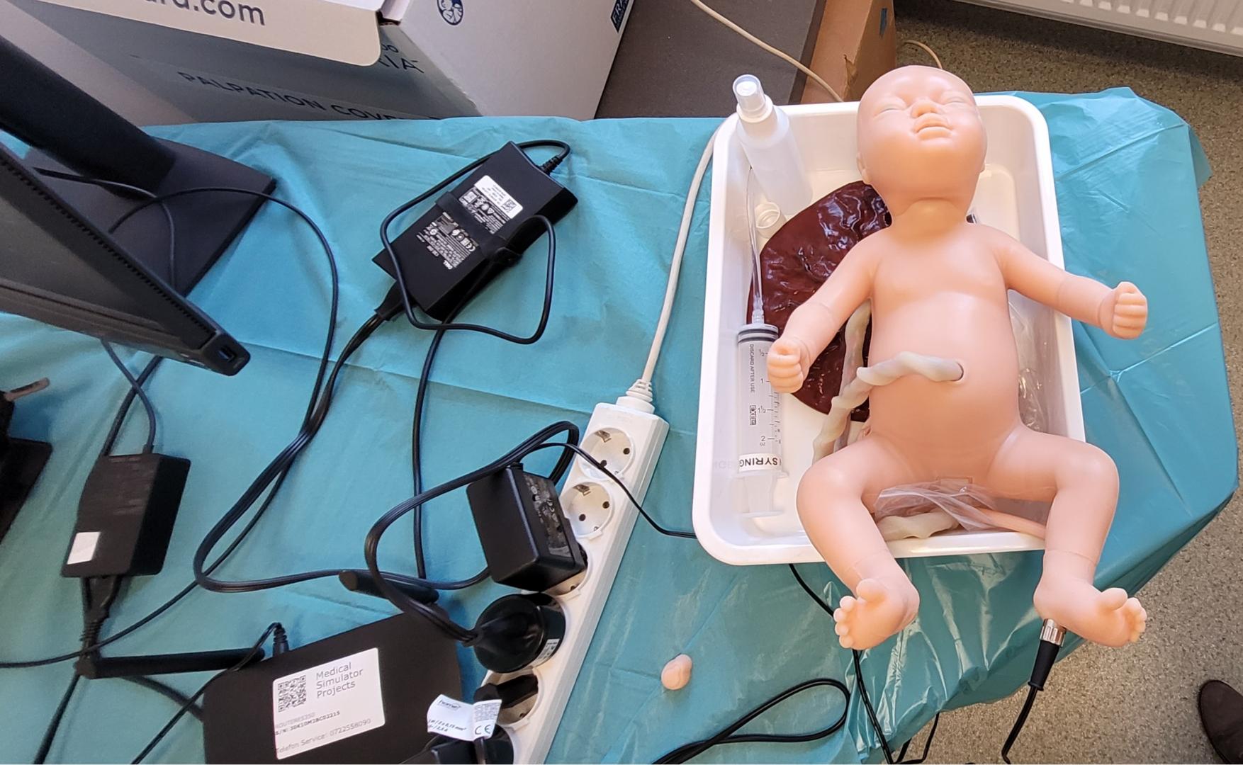 Noi laboratoare medicale de simulare de ultimă generație, inaugurate de UMF Cluj/ Centrul de simulare, singurul din România care acoperă toate tehnici