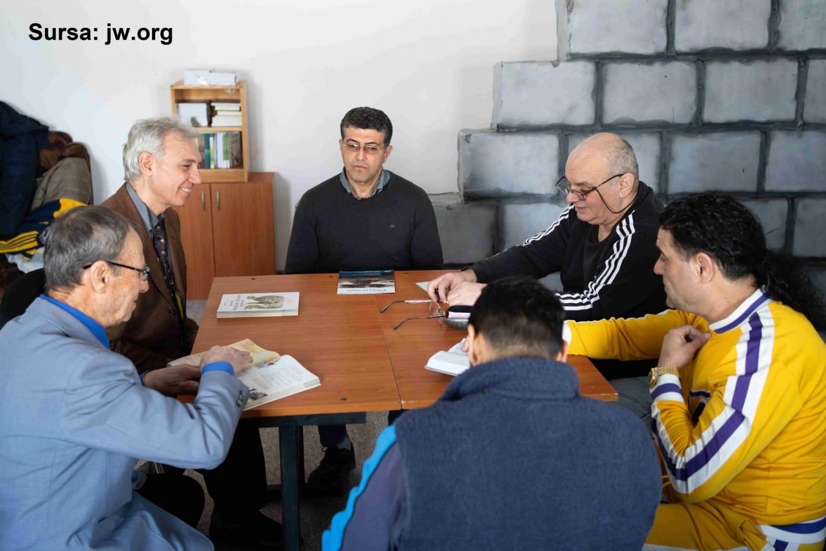 Penitenciarul Spital Dej, diplomă de merit pentru Martorii lui Iehova / Impactul educativ al Martorilor lui Iehova în penitenciarele din România, recu