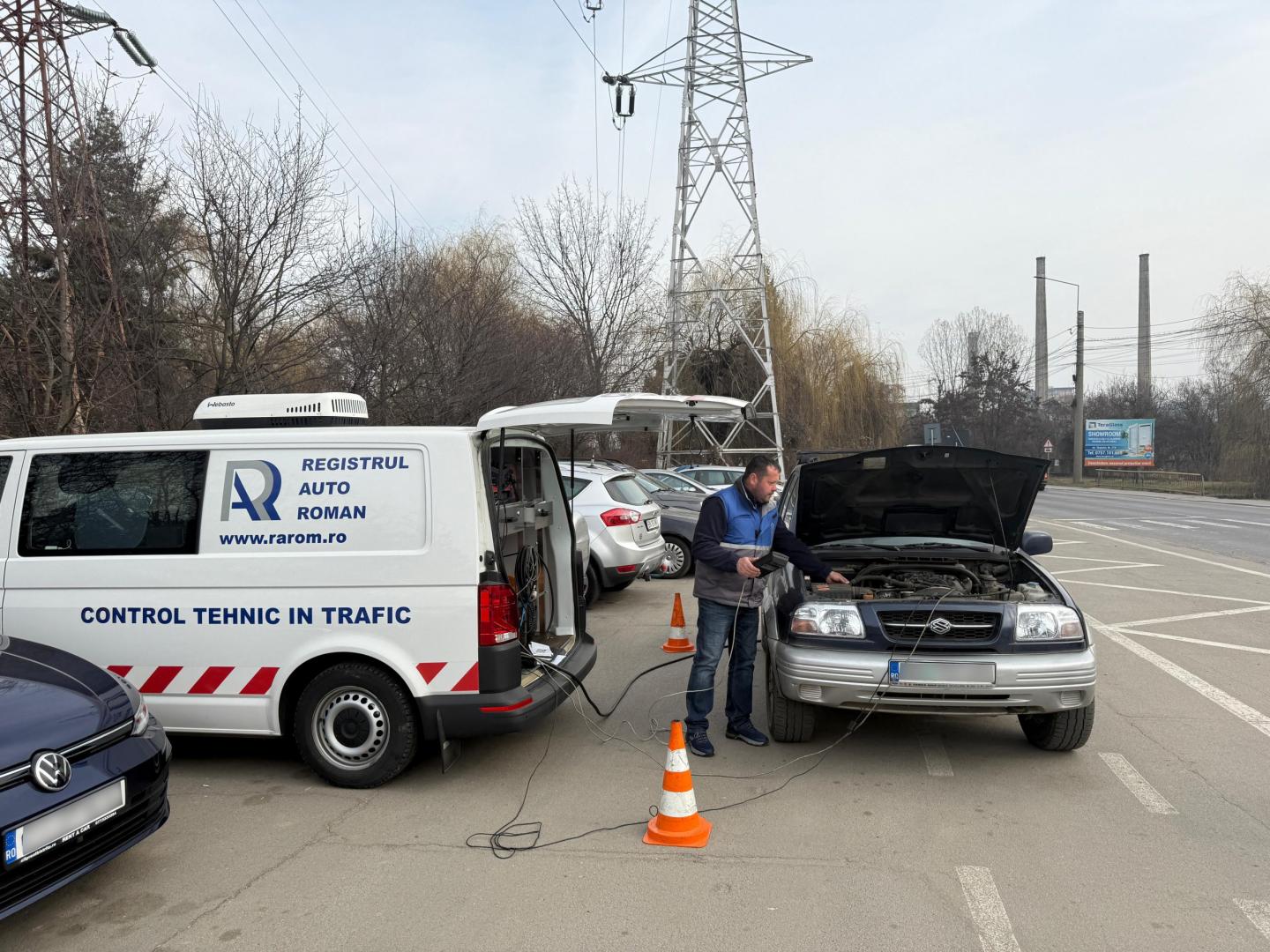 Mașinile românilor, pericole pe străzi. Aproape jumătate din vehiculele verificate de RAR au probleme grave