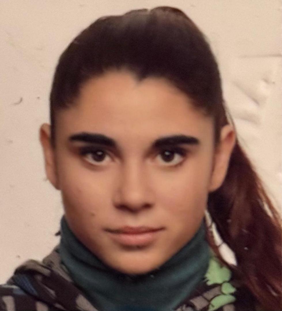 Adolescentă de 15 ani din Cluj-Napoca, dată dispărută. Sunaţi la 112 dacă o vedeți!