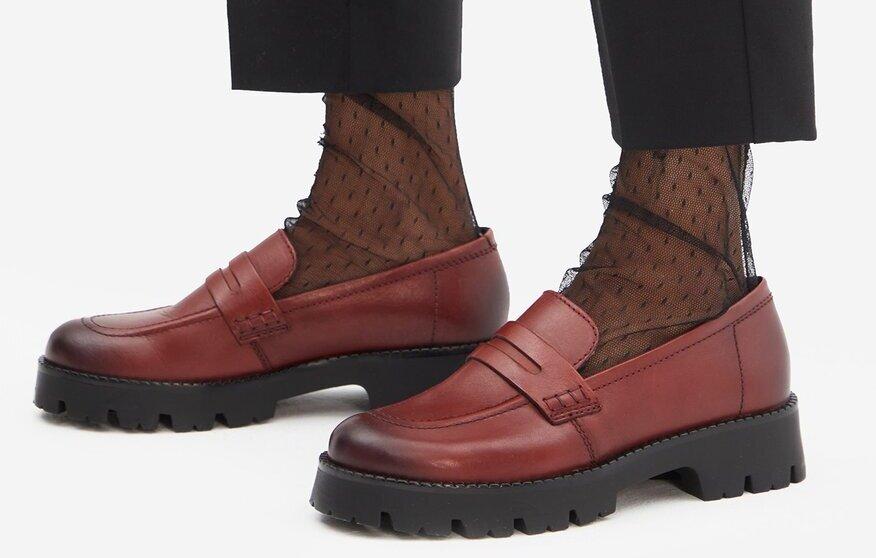 Mocasinii de damă - cum să porți cel mai la modă model al sezonului?