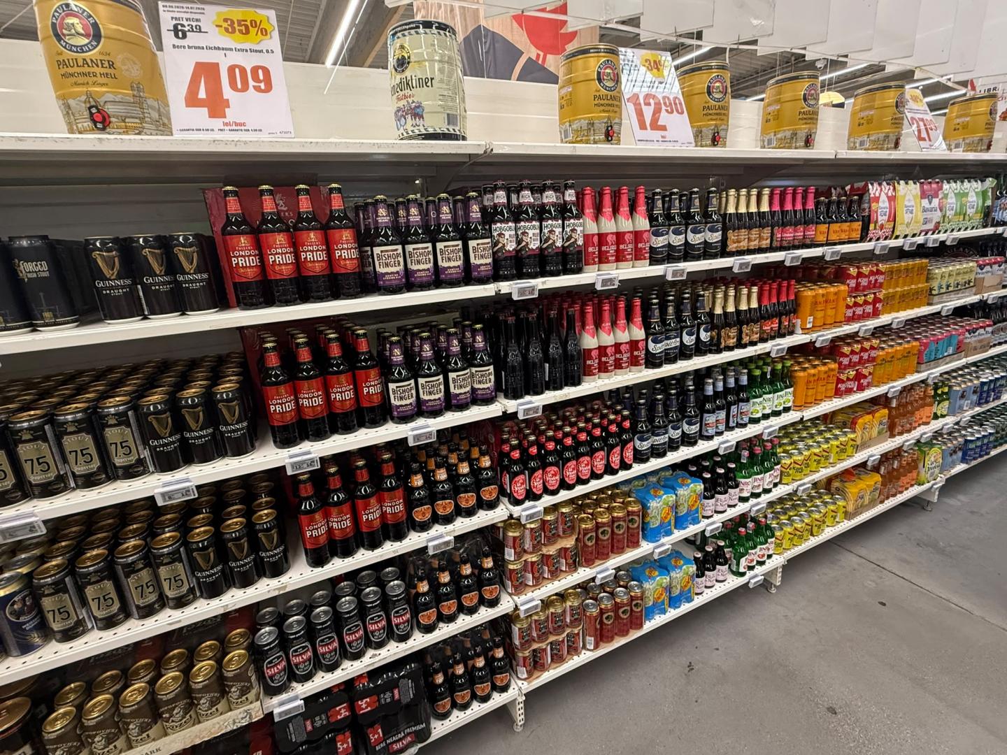 Ghidul Microbistului: ce bere să alegi de la T&acirc;rgul de Bere Auchan pentru meciurile acestei veri