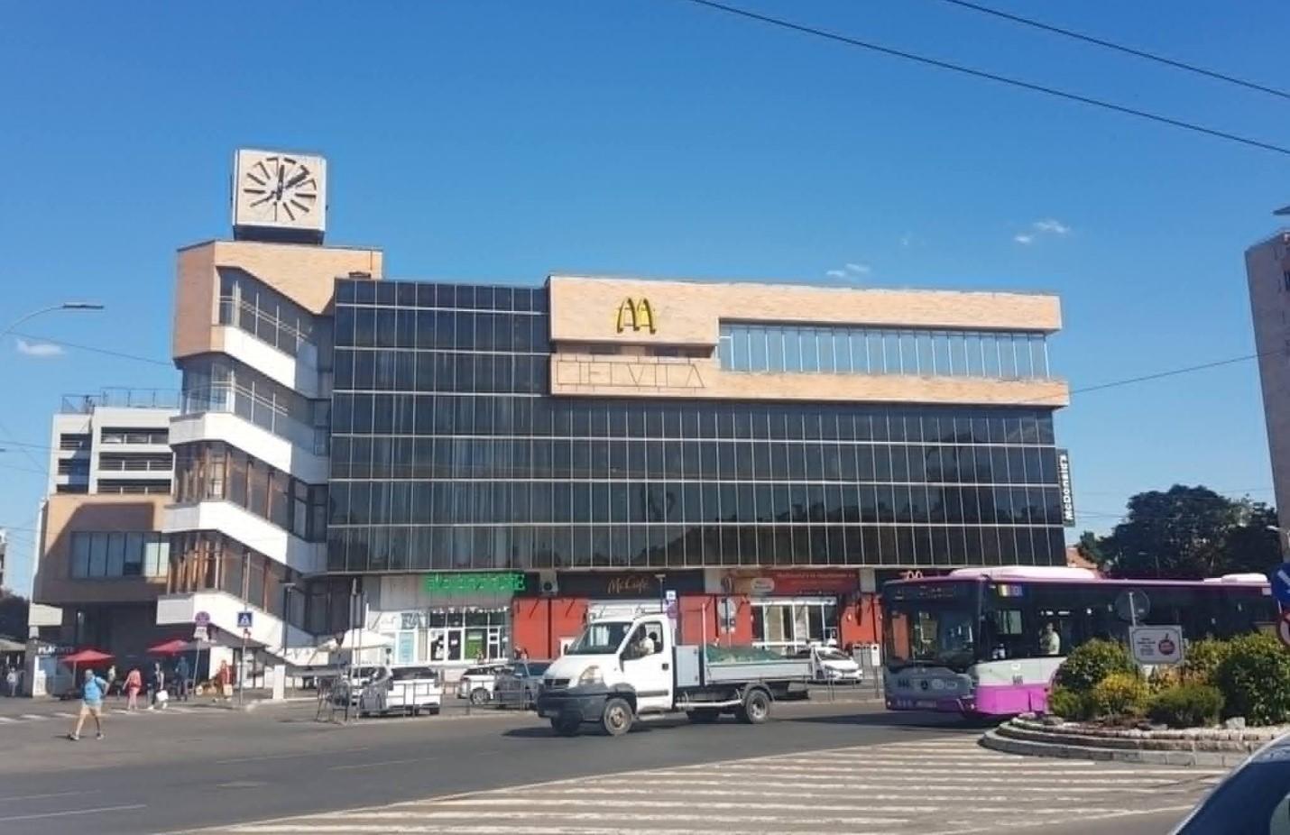 Se vinde un simbol post-decembrist al Clujului