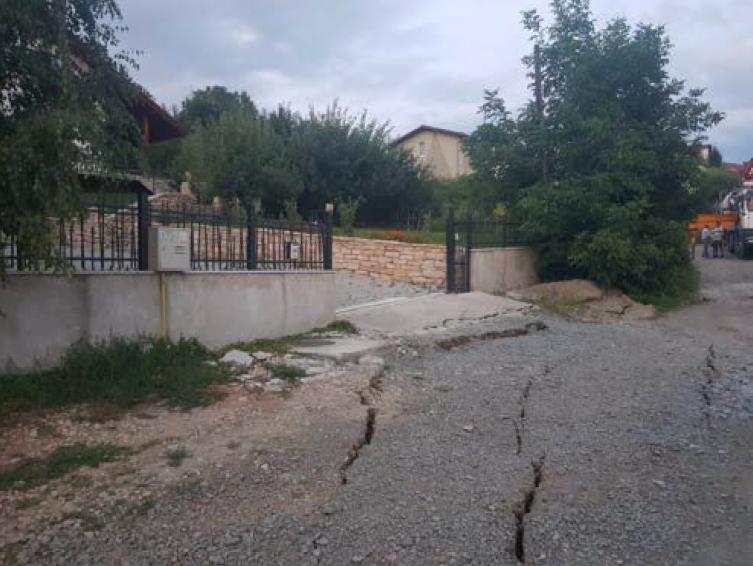 Mastodontul de pe versant: Cum a fost &icirc;ngropat  un cartier intreg din Cluj  sub excavatii , datorii si hotăr&acirc;ri judecatoresti ignorate