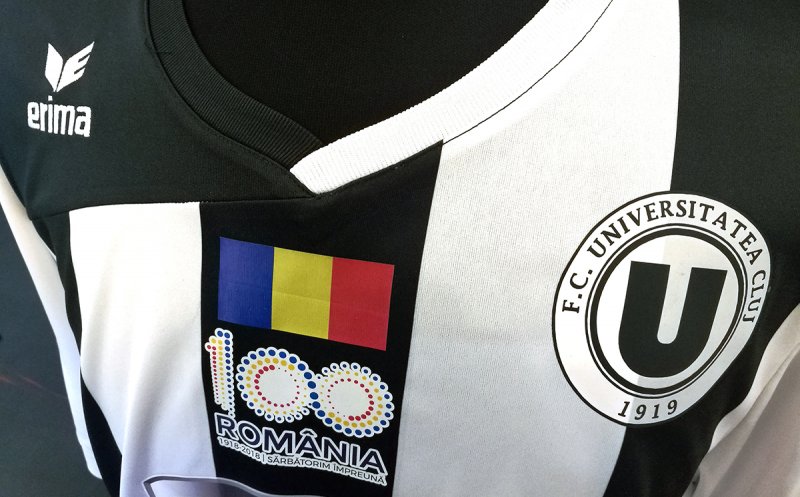 Ziua de Cluj | FOTO | FC Universitatea Cluj va imbraca tricouri  personalizate cu sigla Centenarului Marii Uniri