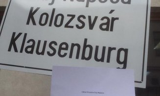 Bicicleta dotată cu plăcuţă multilingvă s-a întors în curtea Primăriei Cluj