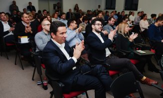 Funcționarii publici umani, înlocuiți de roboți la Primăria Cluj