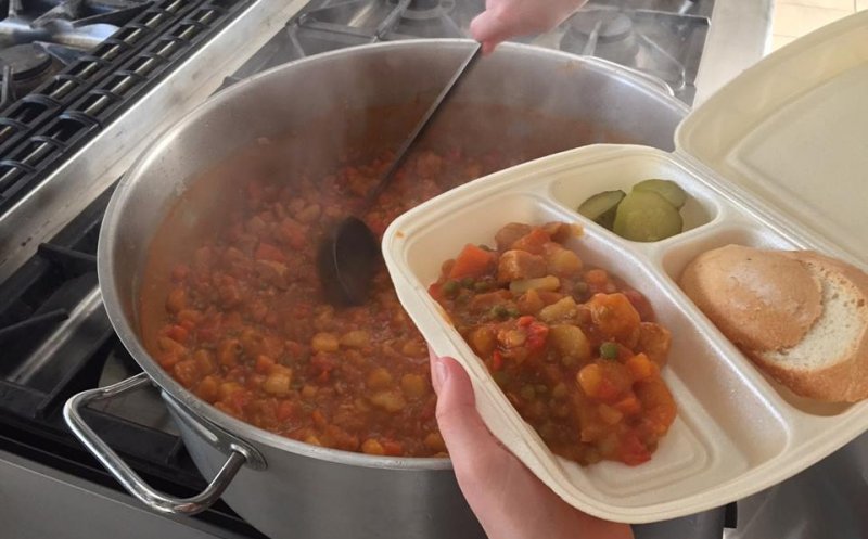 S-a lansat oficial aplicaţia clujeană ShareFood privind combaterea risipei alimentare
