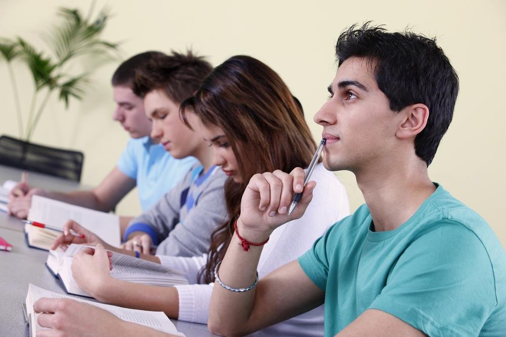 Burse mai mari pentru studenţii doctoranzi