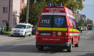 Tânărul care şi-a împins bunica de la etajul 10 suferă de schizofrenie paranoidă