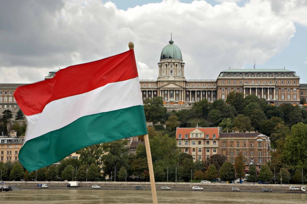 Ungaria se alătură statelor care au decis să expulzeze diplomaţi ruşi
