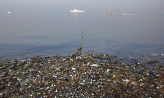 Cât de mare e insula de gunoi din Pacific? Ar putea acoperi la un loc Franţa, Germania şi Spania