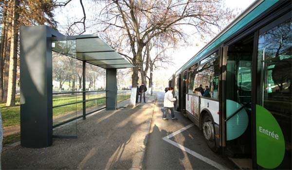 SENS UNIC vs BANDĂ REVERSIBILĂ. Faza pe cititul în studii, la Primăria Cluj
