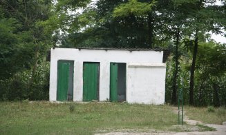 Ministrul Educaţiei: Până în 2020, nicio şcoală cu toaleta în curte