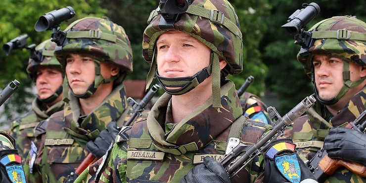 Armata a început recrutarea și selecția a 3.400 de rezerviști voluntari