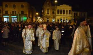 Mii de clujeni au asistat la Slujba de Înviere de la Catedrala Mitropolitană