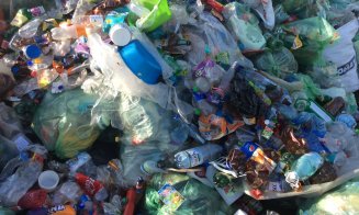 Munte de gunoaie, strâns la Cluj din cinci județe