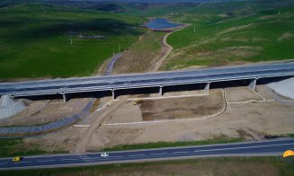 Imagini spectaculoase cu o bucată de autostradă de lângă Cluj. E gata, dar autoritățile încă se mai gândesc