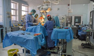 Premieră naţională: Operaţii cardiace minim invazive la Institutul Inimii "Niculae Stăncioiu" din Cluj