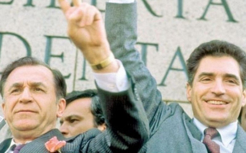 Ion Iliescu, la Parchetul General. Ar putea fi pus sub învinuire în Dosarul Revoluţiei