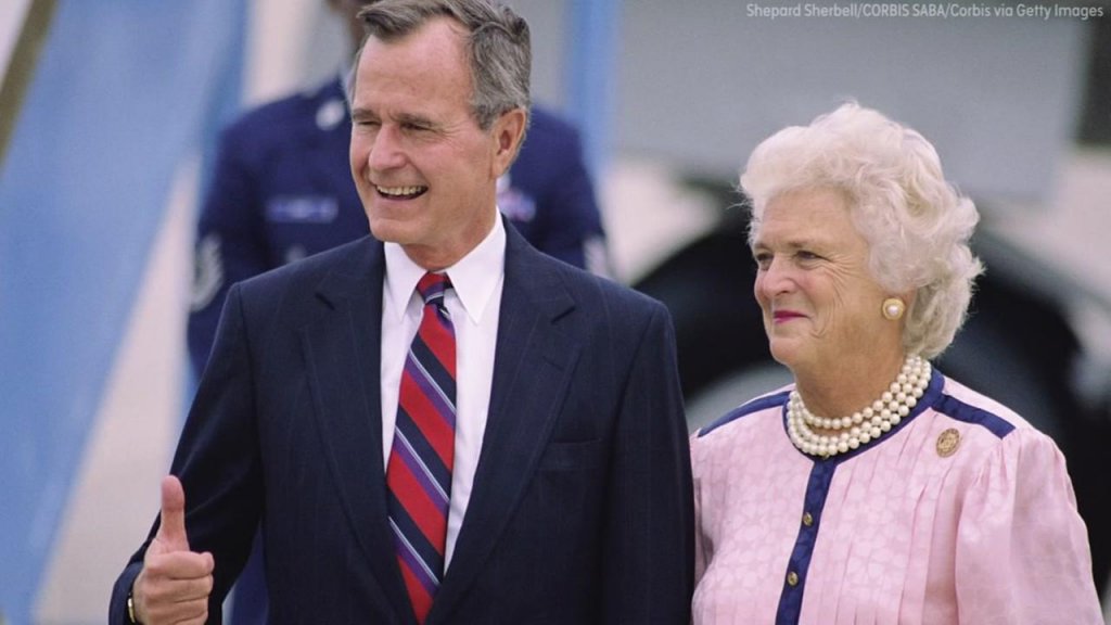 Barbara Bush, soţia fostului preşedinte american, a murit la 92 de ani