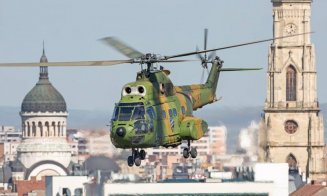 MIG-uri deasupra Clujului. Focuri de armă şi militari coborâţi din elicopter în lacul din Parcul Central