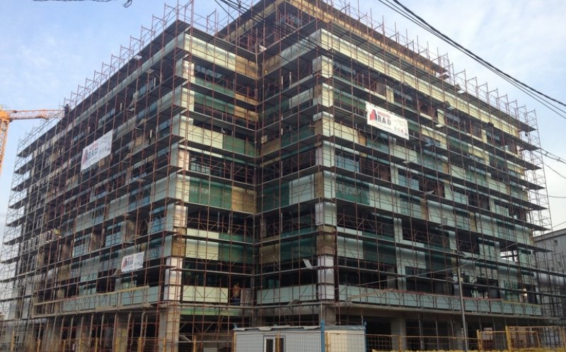 Frații Buzoianu ridică apartamente în locul fabricii Feleacul, cu bani de la bănci