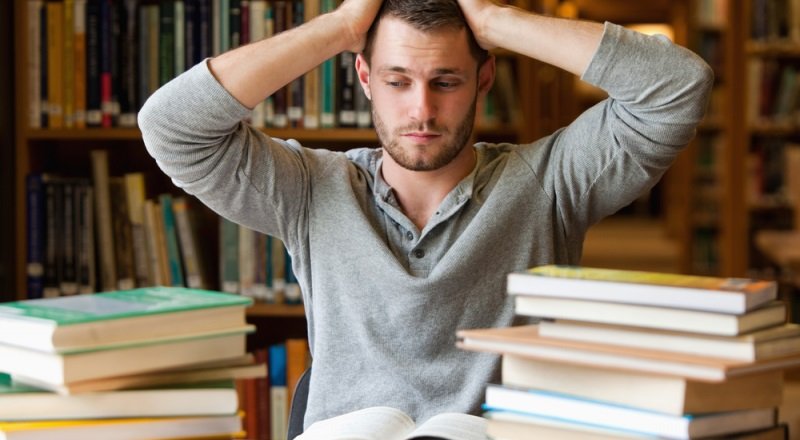 Studenții și frica de examene – Metode pentru a scăpa de stres și a reuși la examene