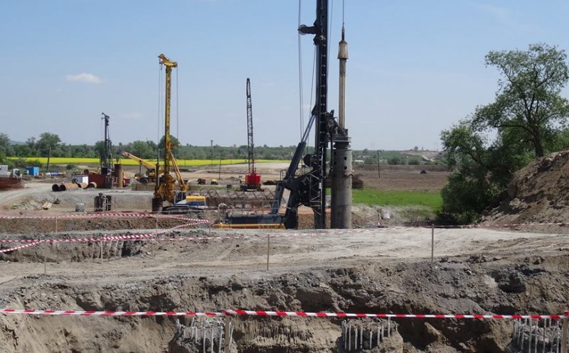 Autostrada Transilvania. IMAGINI cu şantierul autostrăzii ce trece de două ori Mureşul