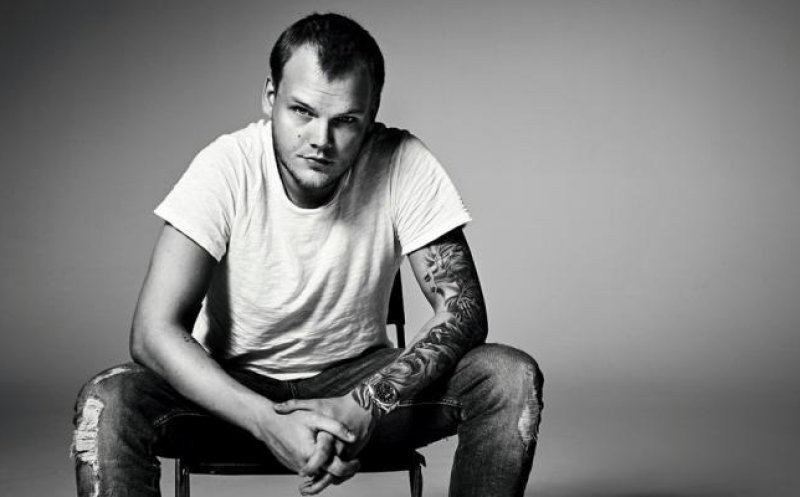 S-a aflat! DJ-ul Avicii s-a sinucis provocându-şi răni fatale cu ajutorul unor fragmente de sticlă