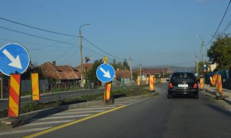 Borduri pe mijlocul DN1, lângă Cluj-Napoca! "CNAIR a recunoscut că sunt executate prost, dar şantierele zac abandonate de un an"