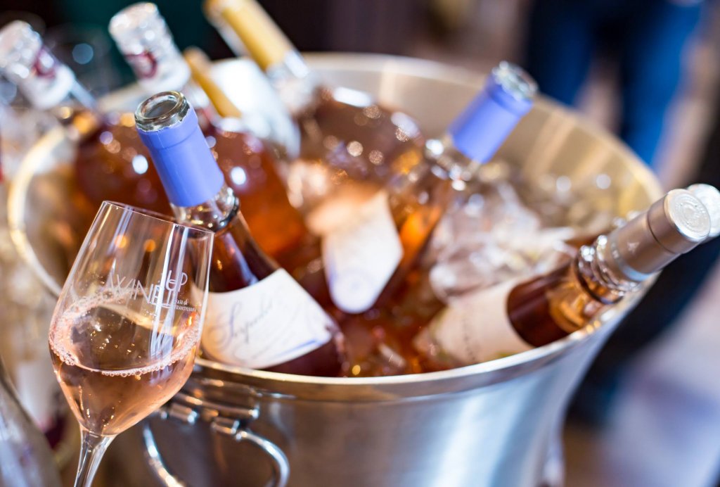LIVE. WineUp Fair in Transylvania. Culisele festivalului vinului la Cluj