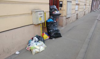 "Celălalt Cluj". Oraşul în care gunoaiele zac abandonate în stradă