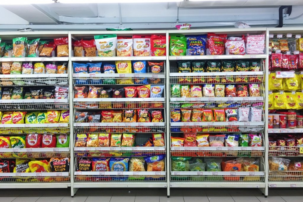 Egalitatea se păzește cu amenzi. Românii pot primi bani dacă li se vând produse de calitate inferioară