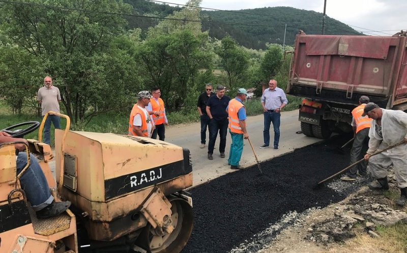 Lucrările la drumurile județene, verificate în teren de conducerea Consiliului Județean