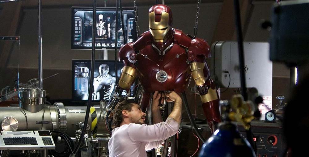 Costumul supereroului ”Iron Man”, purtat de Robert Downey Jr., a fost furat