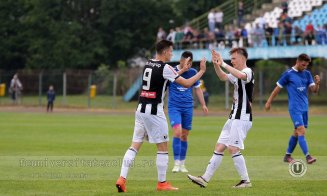 Avântul Reghin - "U" Cluj 0-4. Scorul ia proporţii