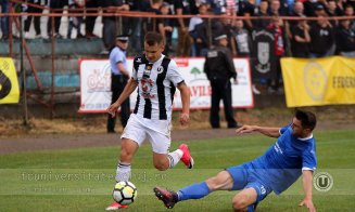 Avântul Reghin - "U" Cluj 0-4. Scorul ia proporţii