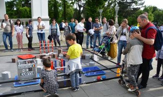 Robotică de liceu. ”Robert” merge la întâlnirea cu trimişii NASA