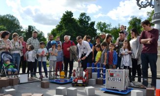 Robotică de liceu. ”Robert” merge la întâlnirea cu trimişii NASA