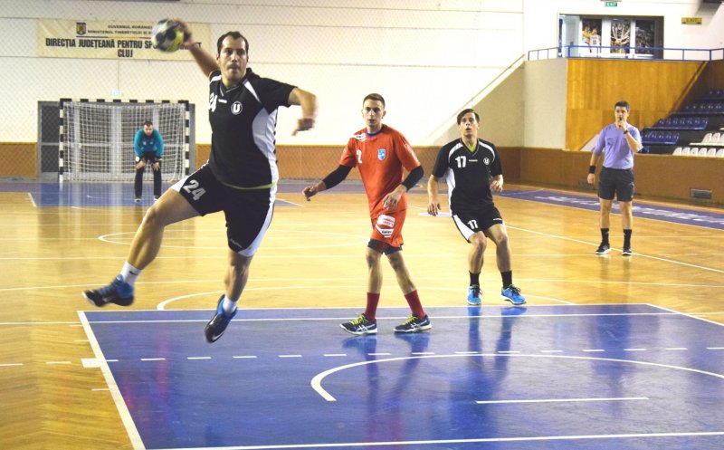 Boc vrea Sala Sporturilor. „Nu e normal să nu ai ventilaţie. Am transpirat ca toată lumea”