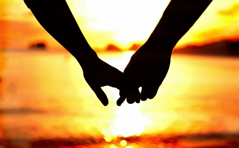 THIS IS LOVE: Doi vârstnici au murit la distanţă de nouă ore, după 61 de ani de căsnicie