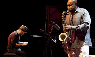 Pianistul Lucian Ban revine la Cluj. Va urca pe scenă alături de saxofonistul Abraham Burton