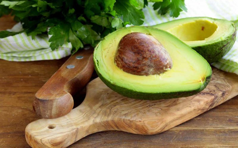 Dieta cu avocado: Luptă contra colesterolului și ține kilogramele la distanță