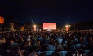 3.000 de oameni la deschiderea TIFF. Cel mai mare ecran din România, montat la Cluj