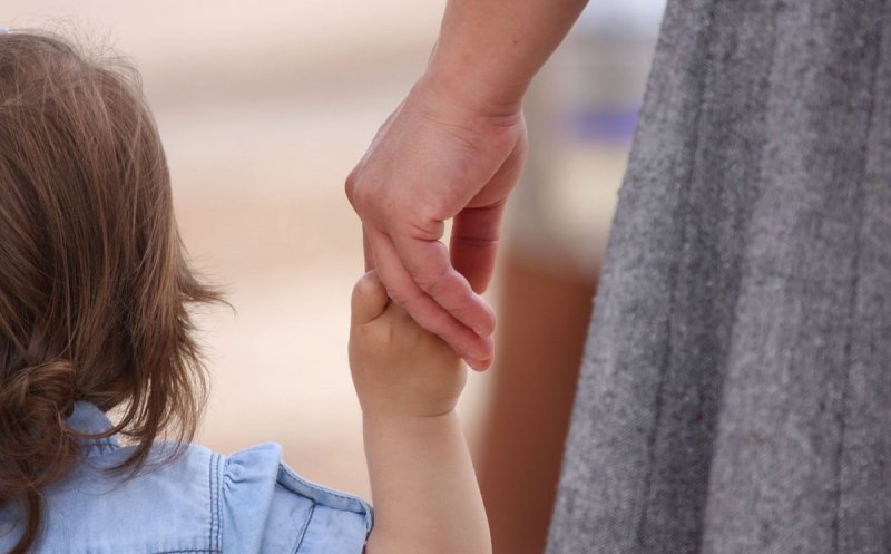 Bani de la stat pentru adopția de copii între 3 și 6 ani