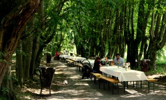 Mii de oameni au dat năvală în castelele Transilvaniei. Gilăul își schimbă fața cu 20 de milioane