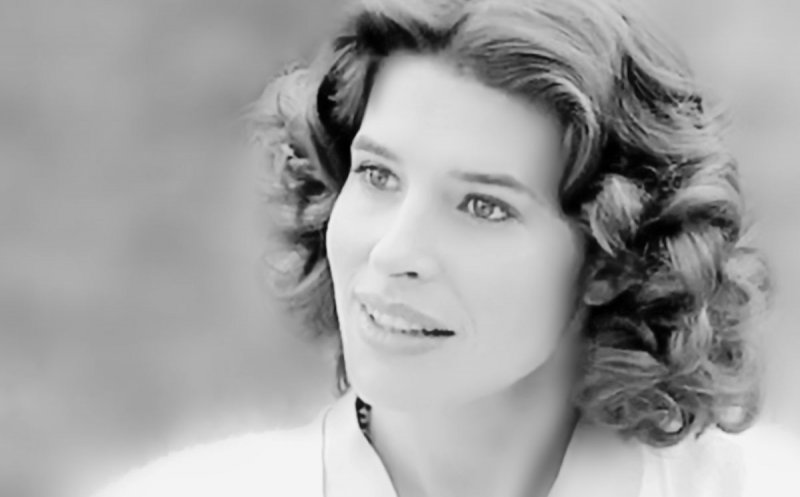 Fanny Ardant va fi omagiată la Gala TIFF: România a fost prima ţară ce a avut încredere în mine ca regizor