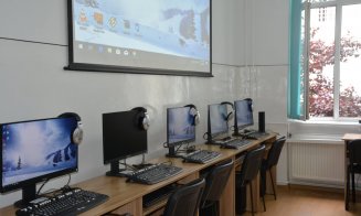 Cum arată noul laboratorul de informatică al Liceului Special pentru Deficienţi de Vedere Cluj