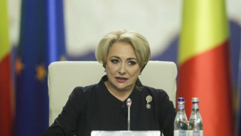 Guvernul va putea emite ordonanţe în perioada vacanţei parlamentare